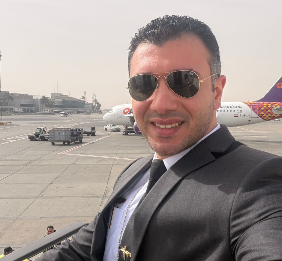 الكابتن طيار محمد العطافي
