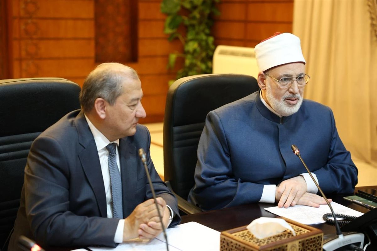 وكيل الأزهر يستقبل وفدًا أوزبكيًّا لبحث تعزيز التعاون العلمي والدعوي