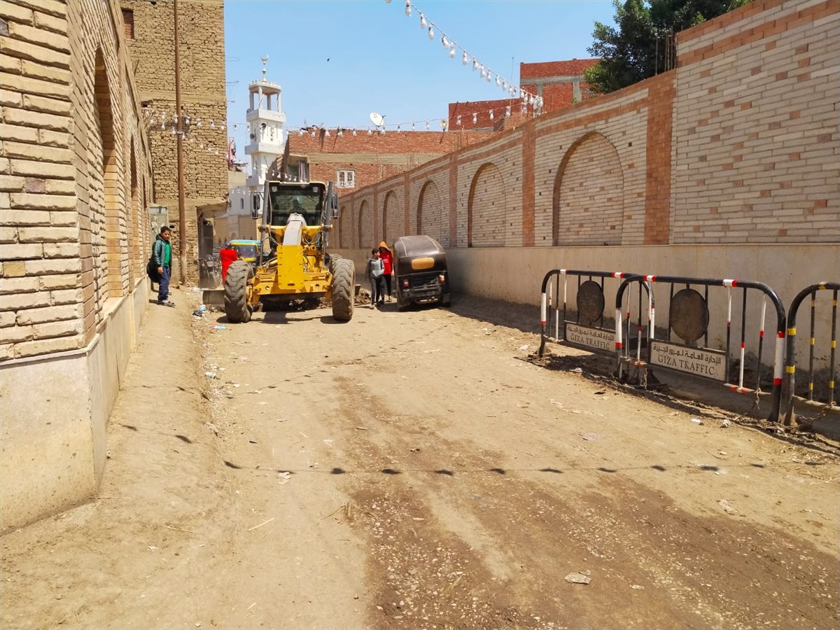 حملات موسعة لرفع مستوى النظافة داخل مدينة أبو النمرس