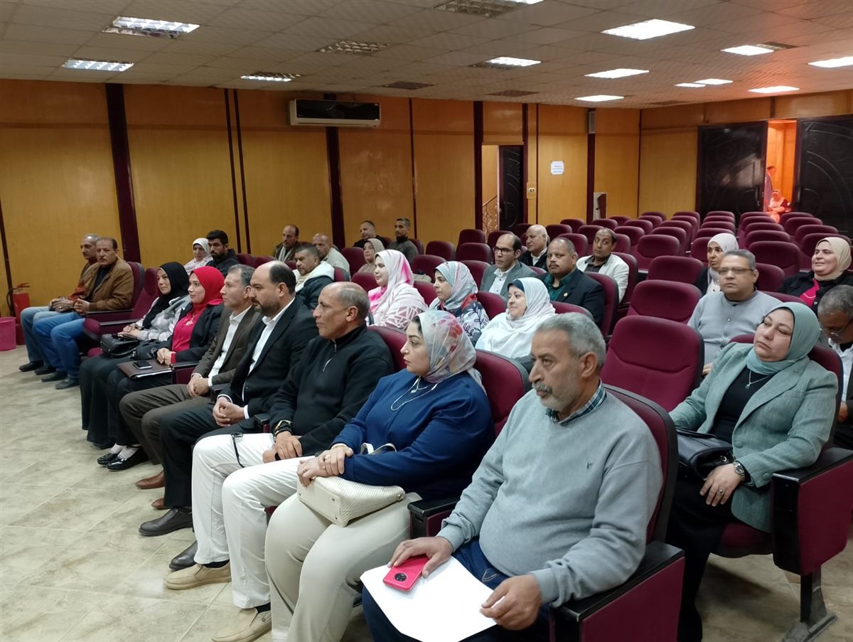 اجتماع موسع لـ“تعليم البحيرة” لمتابعة تطوير المدارس