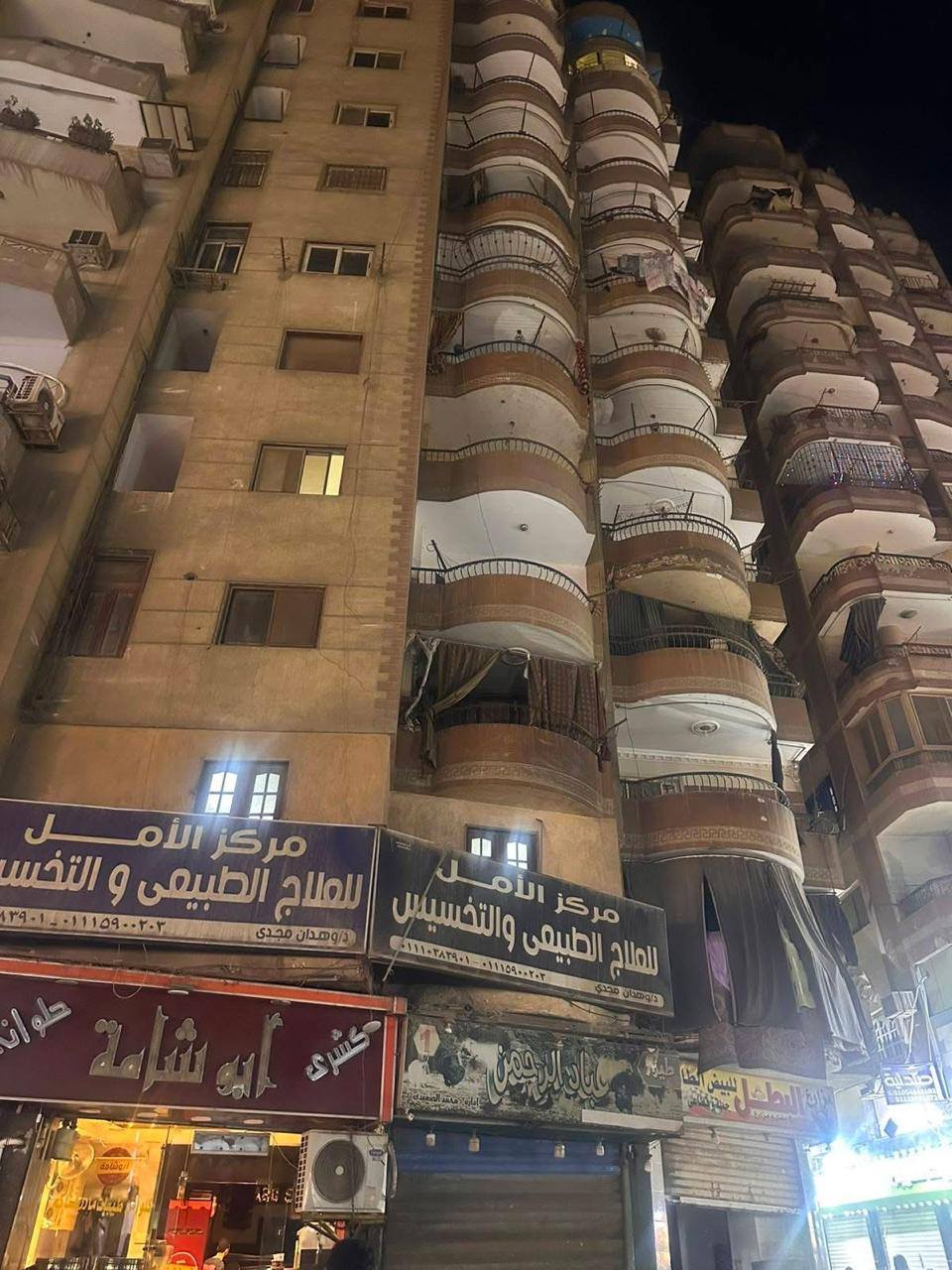 محافظ الجيزة يتابع إخلاء عقارين مائلين بكفر طهرمس وفرض كردون أمني