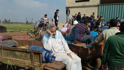 بالصور.. أزمة الأسطوانات تشتعل بالغربية وسعر 