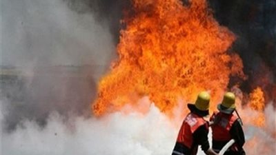 السيطرة على حريق هائل إثر انفجار منزل بالزاوية الحمراء