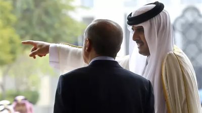 فاينانشيال تايمز: نشر قوات تركية في قطر يزيد التصادم مع الرياض