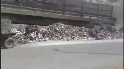 بالفيديو .. سر السيارة البيضاء وعربة الكارو في المطرية