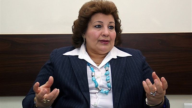 النائبة مارجريت عازر