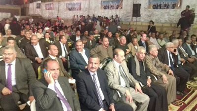 صور| نواب أخميم ينظمون مؤتمرًا حاشدًا لدعم السيسي بسوهاج