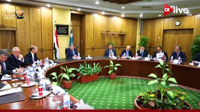 فيديو| وزير البترول يبحث سبل تعزيز العلاقات مع شركة سنام الإيطالية