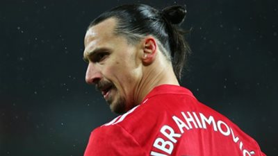 الموقع الرسمي لمانشيتر يونايتد يشكر إبراهيموفيتش على ما قدمه للفريق
