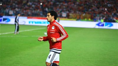 غياب عمر جابر عن ودية الفراعنة أمام البرتغال .. تعرف على السبب 