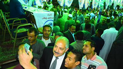 صور| أهالي إدفو في عرس دعم الرئس بحضور العامري فاروق