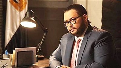 انفوجراف| في عيد ميلاده.. دور علاء ولي الدين في حياة الفنان أحمد رزق