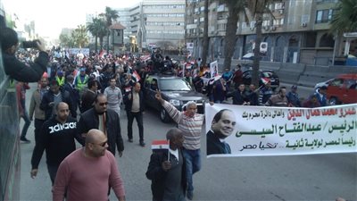 فيديو| حزب مستقبل وطن يؤيد السيسي بمسيرة على كورنيش الأقصر