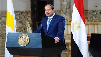 الرئيس عبدالفتاح السيسي يشاهد فيلمًا تسجيليًا بعنوان 