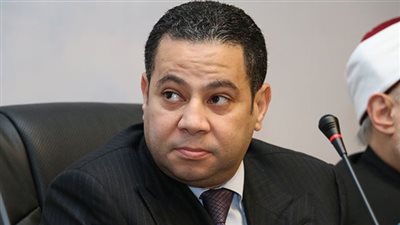 خالد بدوى يطرح خطة عاجلة لتطوير شركات قطاع الأعمال 