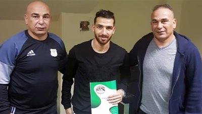 شكري يجدد عقده مع المصري حتى ٢٠١٩