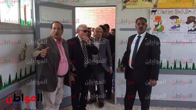 صور| فودة يتفقد اللجان الانتخابية بابورديس ويشيد بعمليات تأمين انتخابات الرئاسة