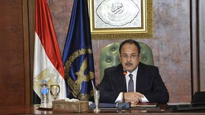 بالفيديو| اجتماع وزير الداخلية مع مساعديه لايجاد حلول للمشكلات المرورية والزحام