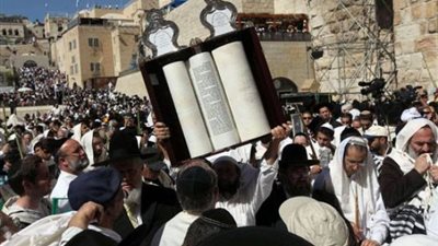 تحذيرات فلسطينية من خطورة إقامة تدريب قرابين الفصح عند أسوار المسجد الأقصى 