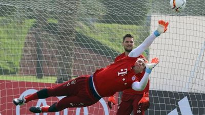 نوير يكشف موعد عودته للتدريبات