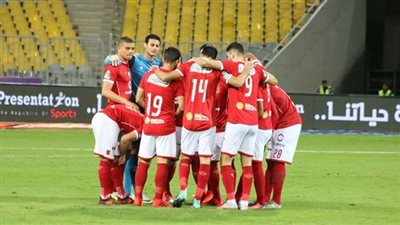 اليوم| الأهلي يختتم تدريباته استعدادا للفجيرة الإماراتي