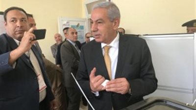 وزير التجارة يدلى بصوته فى الانتخابات الرئاسة 2018 بالقاهرة الجديدة 