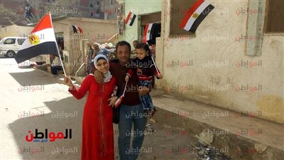 عدسة بوابة المواطن ترصد فرحة المواطنين بلجان عزبة النخل 
