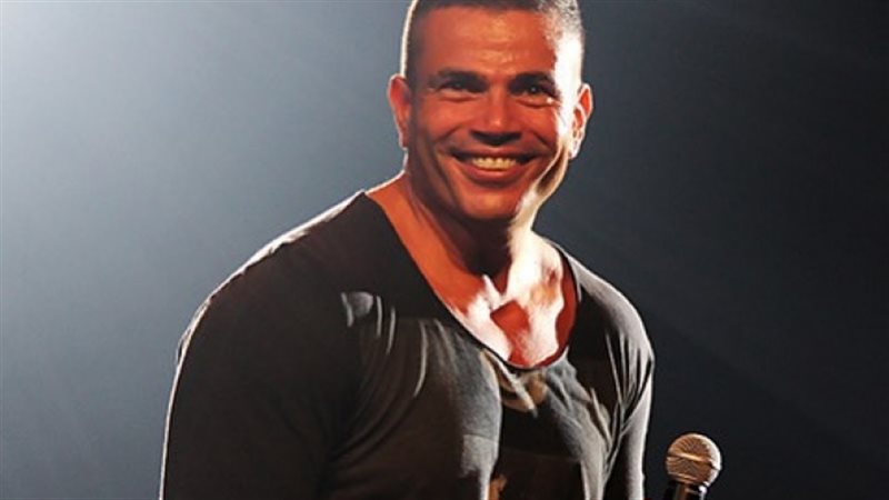 الفنان عمرو دياب