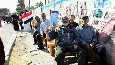 صور المسنون تتصدر هاشتاج الانتخابات الرياسية على تويتر في الإدلاء بأصواتهم عن انتخابات الرئاسة المصرية 2018 