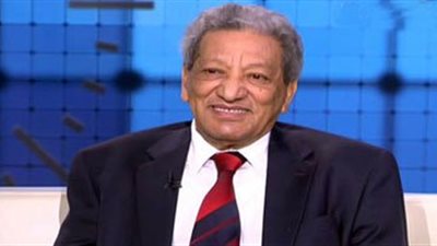 وفاة الكاتب الصحفي لويس جريس