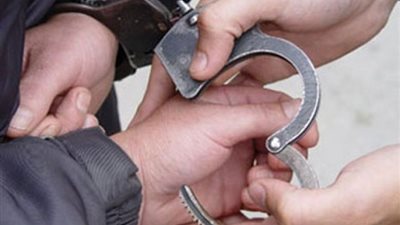 القبض على شخص يصور ويردد هتافات ضد الجيش والشرطة بإحدى لجان السنبلاوين