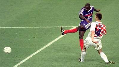 نوستالجيا المونديال .. فرنسا تنهي مغامرة كرواتيا وتتأهل لنهائي 98