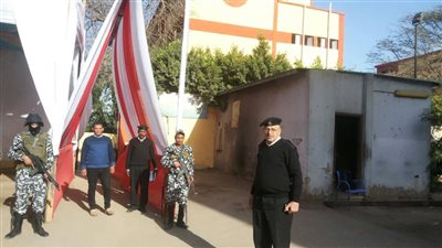 مديرو الأمن يتفقدون قوات تأمين لجان انتخابات الرئاسة 2018