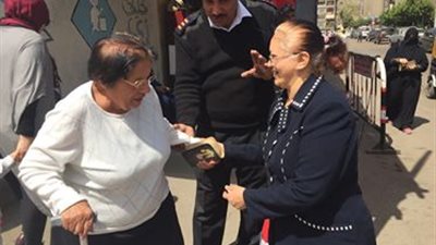 نازلين نكمل المشوار هاشتاج مازال محتل الصدارة على تويتر في انتخابات الرئاسة المصرية 2018 
