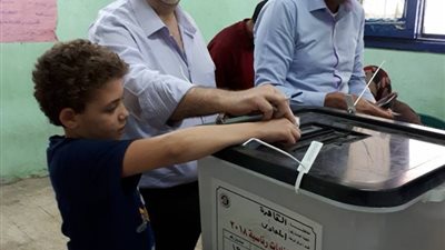 العطار يدلى بصوته في انتخابات الرئاسة ٢٠١٨