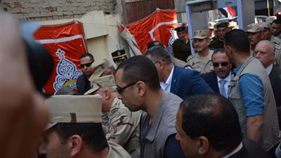 وزير الدفاع يثني على حسن سير العملية الانتخابية بالغربية وكثافة المشاركة
