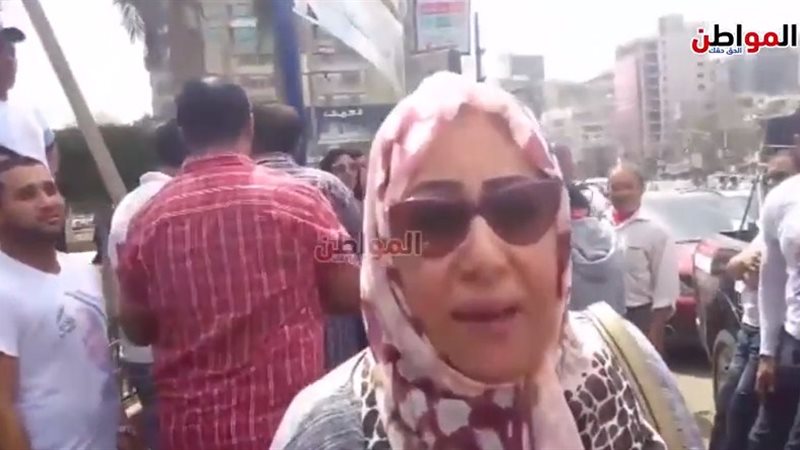 والدة وفاء عامر