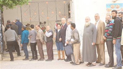 طائرات حربية تجوب سماء الإسكندرية تزامناً مع اليوم الأخير للانتخابات المصرية