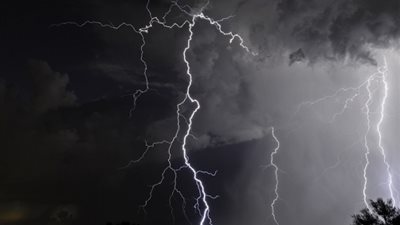 أمطار رعدية تضرب القاهرة والجيزة