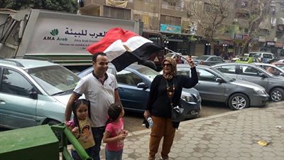 الانتخابات المصرية 2018.. الأعلام المصرية تعلو اللجان الانتخابية