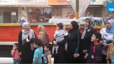 سيدات المعصرة يتوافدون على لجان الانتخابات المصرية 2018 (فيديو)