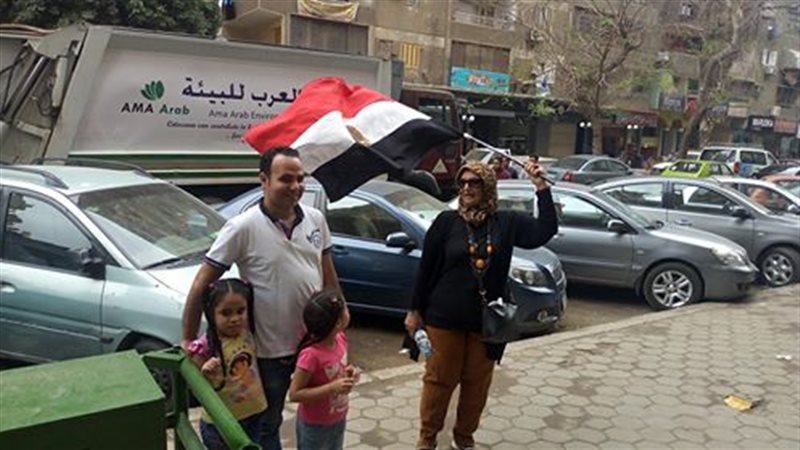 المواطنون يحتفلون