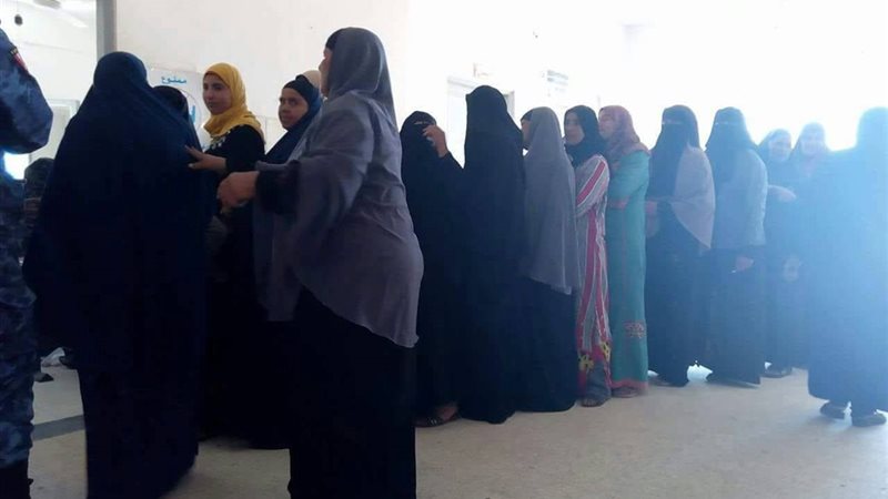 نساء النور