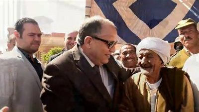 مدير أمن كفر الشيخ يتفقد قوات تأمين لجان انتخابات الرئاسة 2018