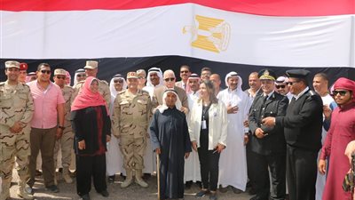 المزمار والتنورة أمام اللجان بمدينة دهب.. والأهالي يتوافدون للإدلاء بأصواتهم
