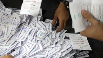 مؤشرات أولية.. السيسي 5428 صوتا وموسى مصطفى 143 صوت بمركز باريس بالوادي الجديد 