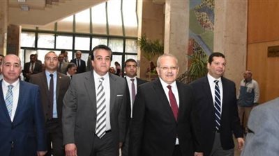 وزير التعليم العالى يصل الغربية تمهيدًا لافتتاح مشروعات جامعة طنطا