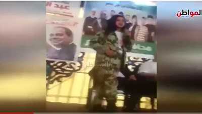 طفلة تؤيد الرئيس السيسي ..وتهدية قصيدة