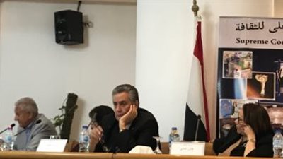 مجدي عبد الغني يستعرض تجربته مع حقوق الإنسان بندوة 