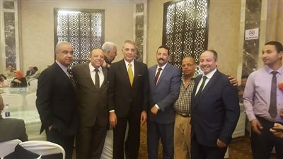 الفنان محمود حميدة يحضر حفل زفاف في بني سويف